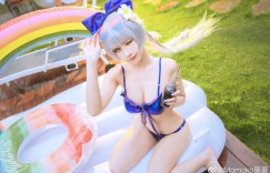 Cosplay：碧蓝航线维托里奥维内托泳装cos 拉斯佩齐亚之花 Momoko葵葵